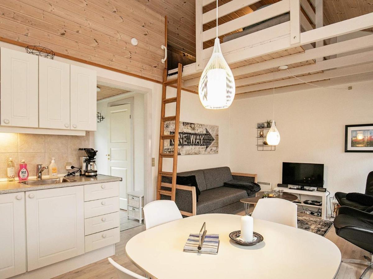 4 Person Holiday Home In R Sk Bing Ærøskøbing Exterior foto
